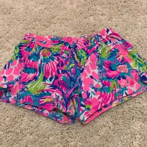 Lilly Pulitzer RunAround shorts